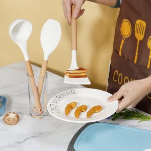 43 piece set silicone kitchenware set with wooden handle